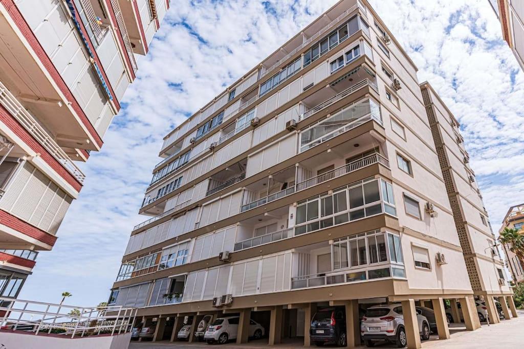Sea Apartment 托雷德尔马尔 外观 照片