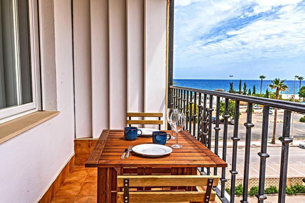 Sea Apartment 托雷德尔马尔 外观 照片